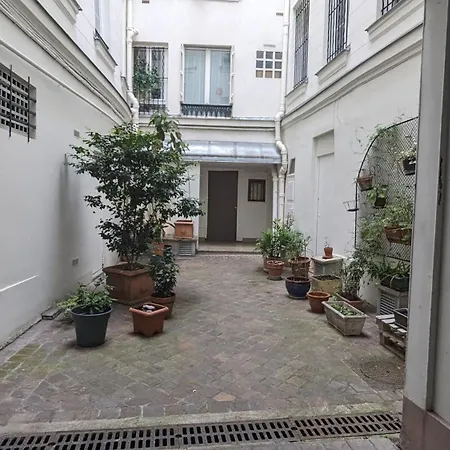 3 Proche Du Marais Sous Les Toits Appartamento *